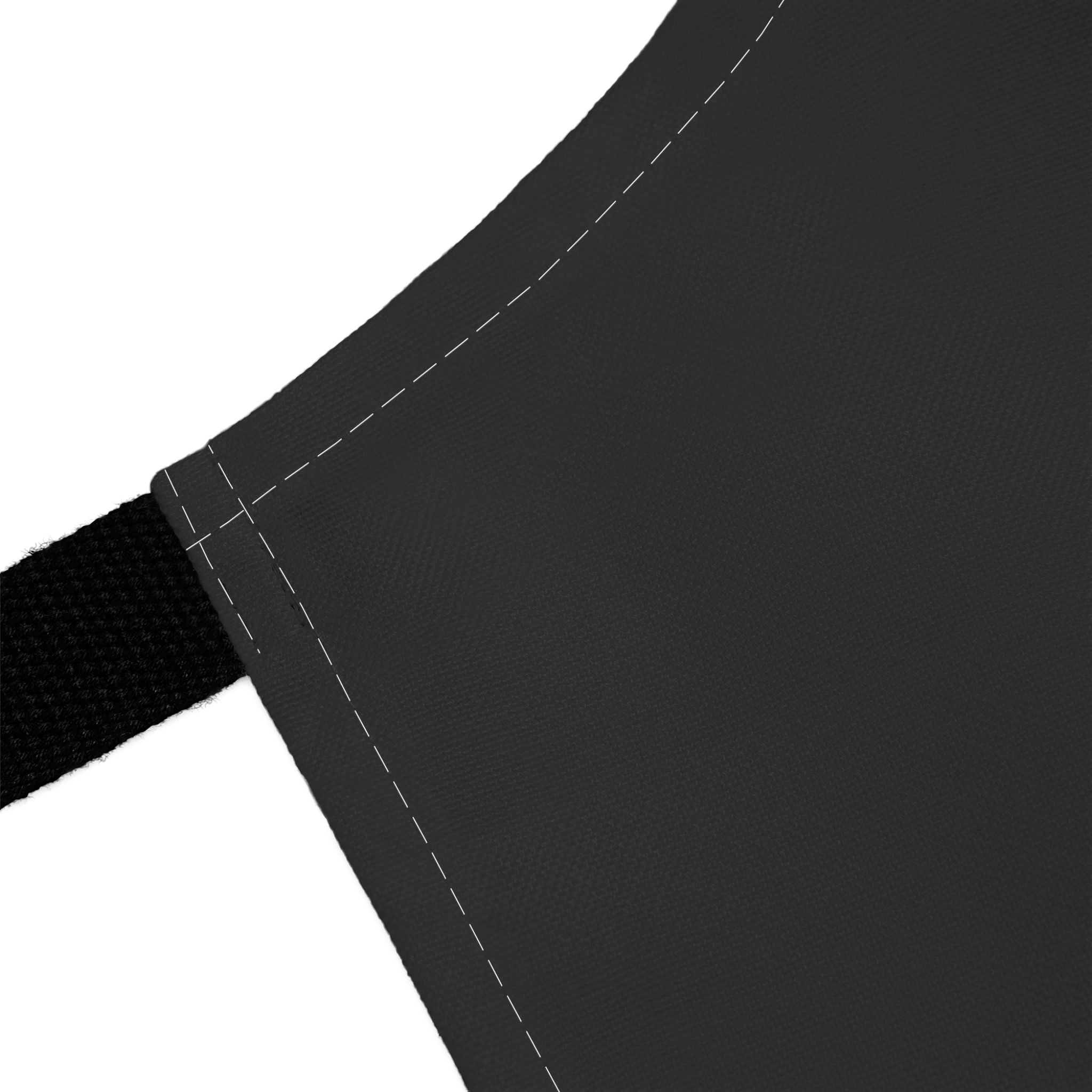 Writhen Apron